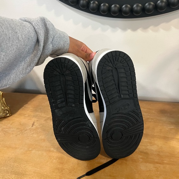 Air Jordan 1 Retro High OG “Shadows 2.0” grey - Picture 6 of 6